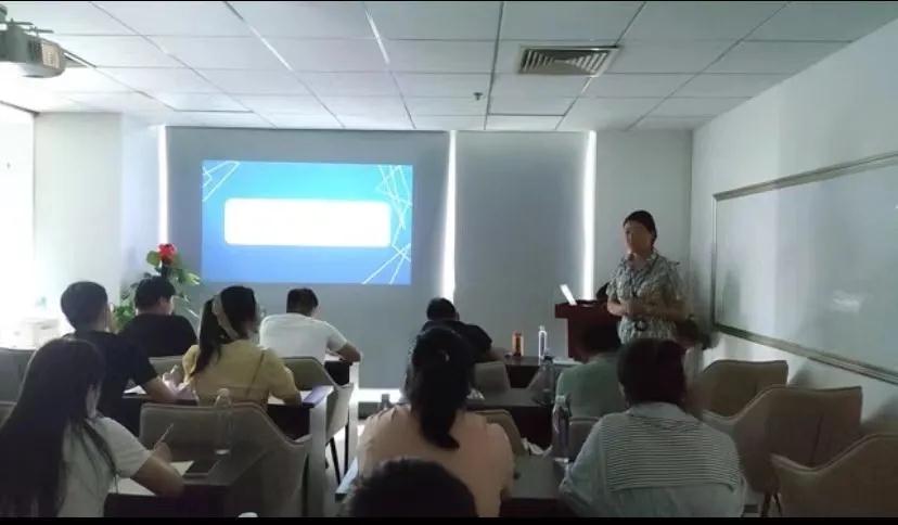 安徽萬業? | 線下"公益資質改革專題大講堂"圓滿召開！